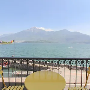 La Casa Del Porto Appartement Domaso
