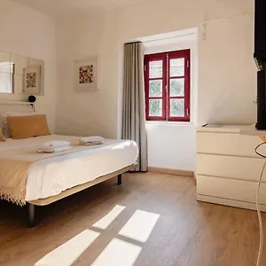  Appartamento Casa Com Graca - Fully Equiped In The Historical Center Portogallo