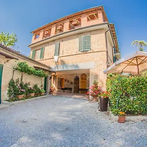 Country house I Due Cipressi, Torrenieri